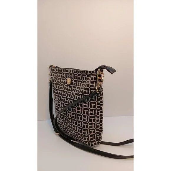 Tommy Hilfiger Bag / Crossbody Black White Monogram / Y2K Bag / Classic Preppy - Picture 13 of 15